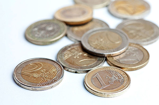 Finanzamt droht für 12 Euro mit Kontenpfändung