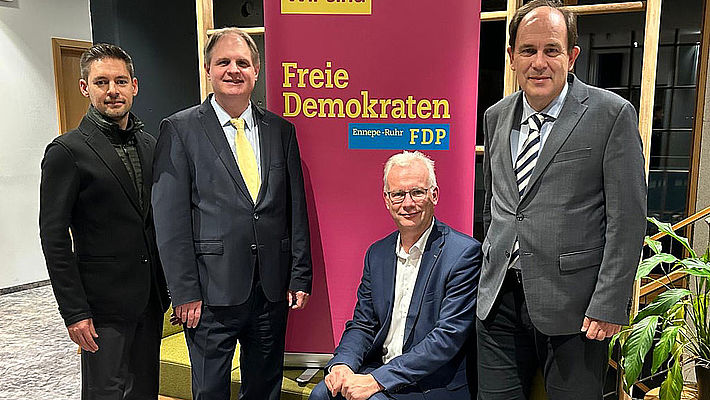 Eberhard Kanski beim Bürgerdialog der FDP Ennepe-Ruhr 